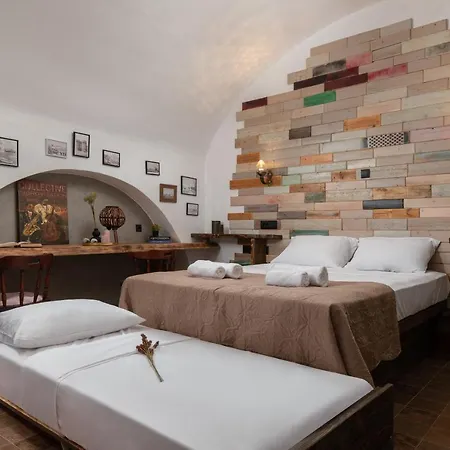 Ey Sofias * Rhodes City